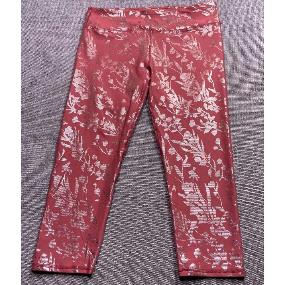 Fabletics Define PowerHold Mid Rise Capri Leggings Womens L Red Floral CS1510254